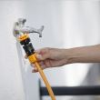 Conector pentru robinet Fiskars MULTI, filet interior 1/2", 3/4", 1"