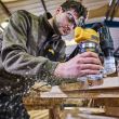 Masina de frezat verticala DeWalt, D26200, 900 W, viteza variabila