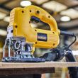 Fierastrau pendular DeWalt, DW341K-QS , 550 W