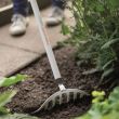 Grebla pentru trandafiri, Fiskars Light, 158 cm, 520 g