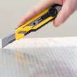 Cutter cu autoblocare Stanley STHT10268-0, 18 mm